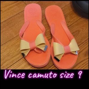 Vince Camuto bow sandals
